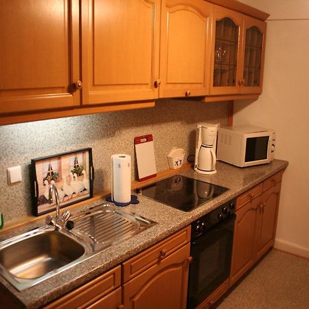 Serene Apartment In Meschede With Balcony 그레벤슈타인 외부 사진